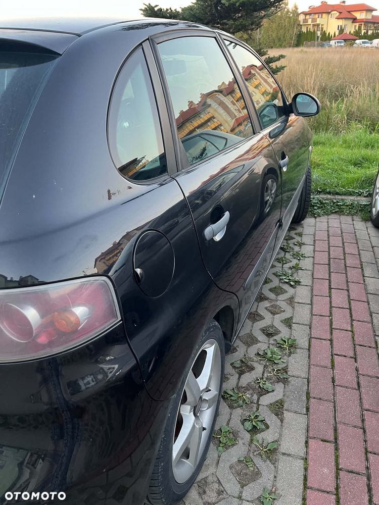 Seat Ibiza 1.4 16V Reference - 9