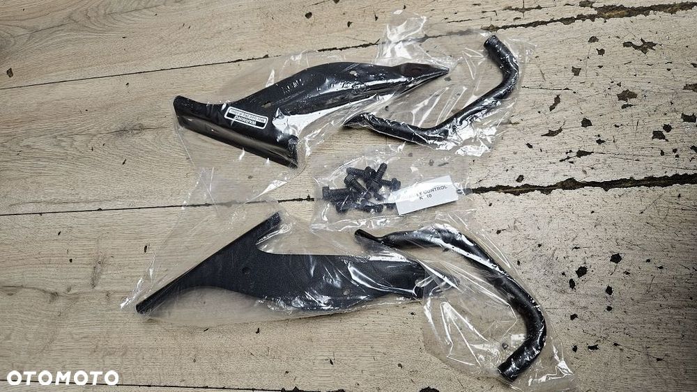 Givi SR372 stelaż pod kufer centralny bagażnik płyta Yamaha BWS 125 - 3