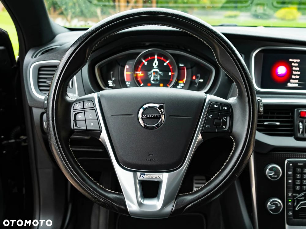 Volvo V40 D2 RDesign - 17