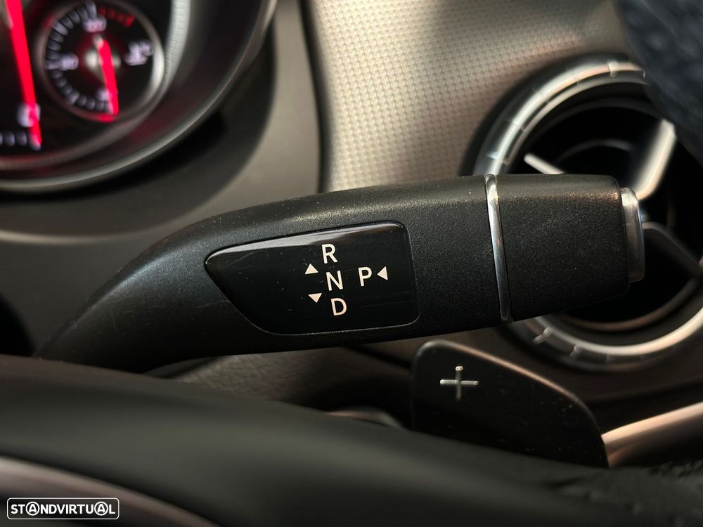 Mercedes-Benz CLA 200 d Shooting Brake Urban Aut. - 16