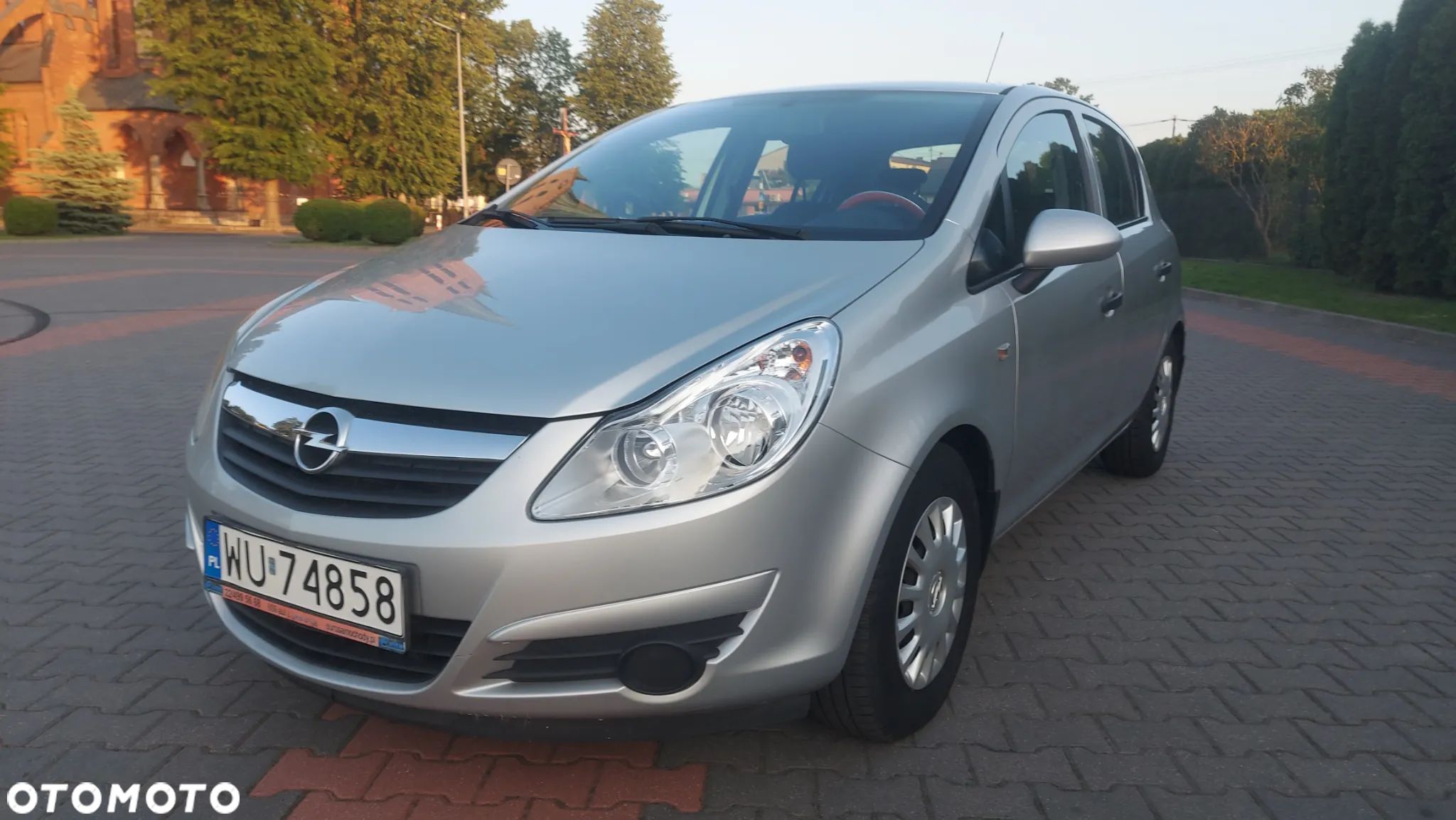 Opel Corsa 1.2 16V 111 - 1