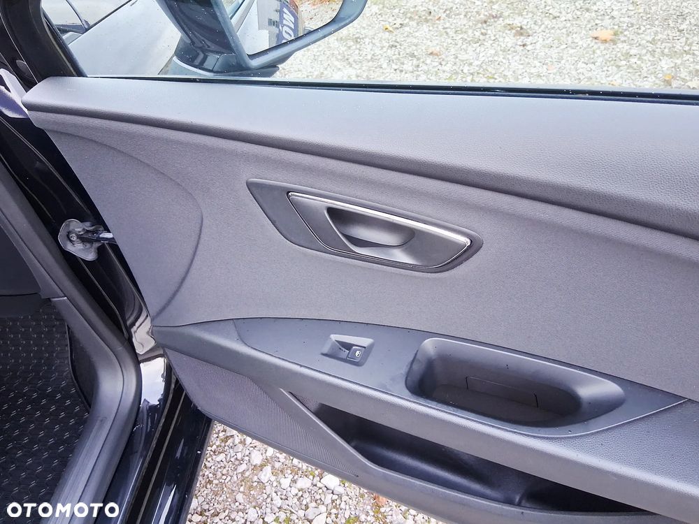 Seat Leon 1.6 TDI ECOMOTIVE Reference S&S - 16