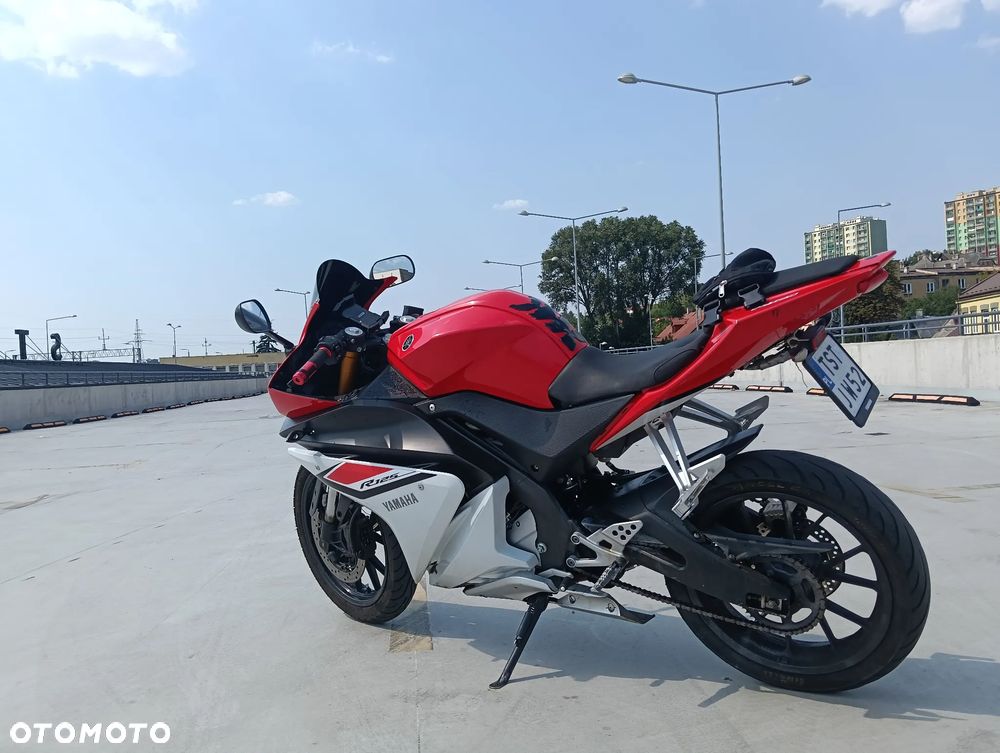 Yamaha YZF - 3