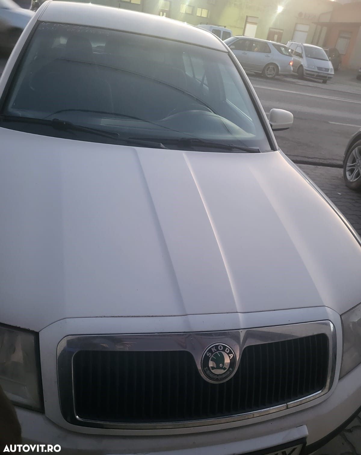 Dezmembram Skoda Superb din 2005 1,9 d  AWX - 1