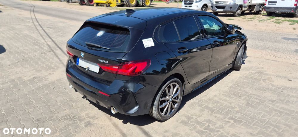 BMW Seria 1 120d M Sport - 10