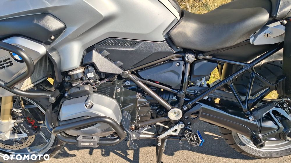 BMW R - 12