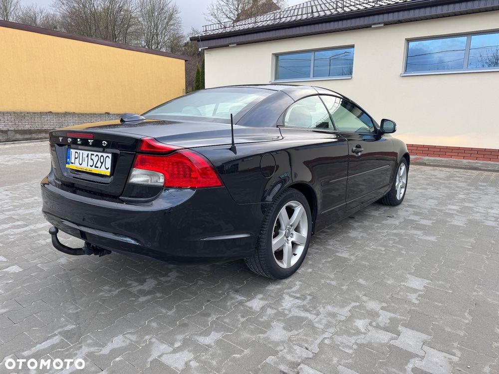 Volvo C70 2.0D Powershift Summum - 3
