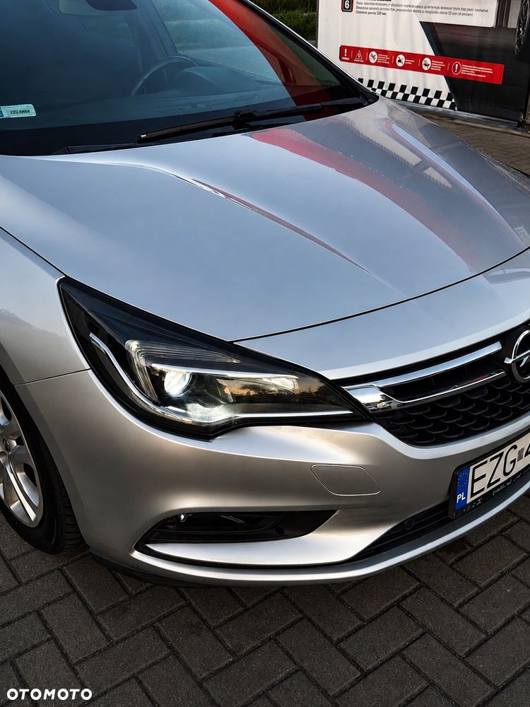 Opel Astra 1.4 T Enjoy - 10