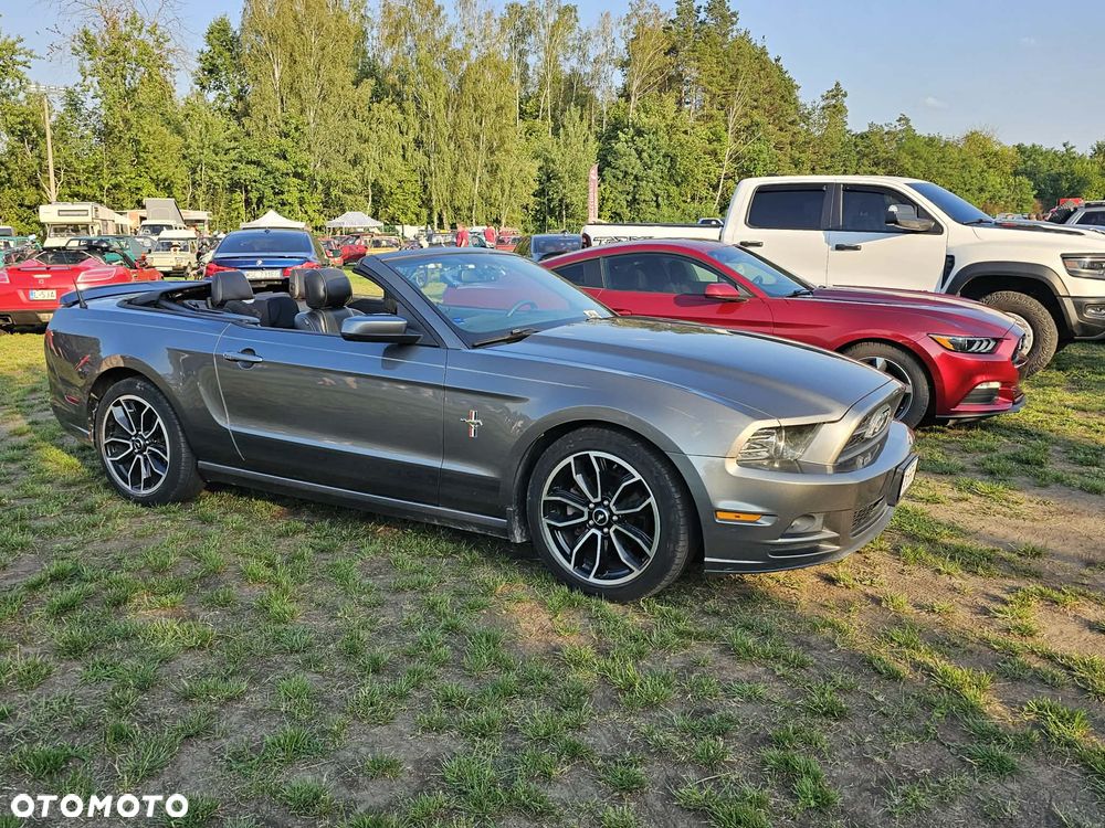 Ford Mustang 3.7 V6 Premium - 5