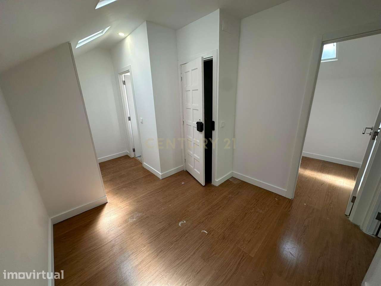 Casa Semi-Detached em Setúbal - Oportunidade Única! - Grande imagem: 5/16
