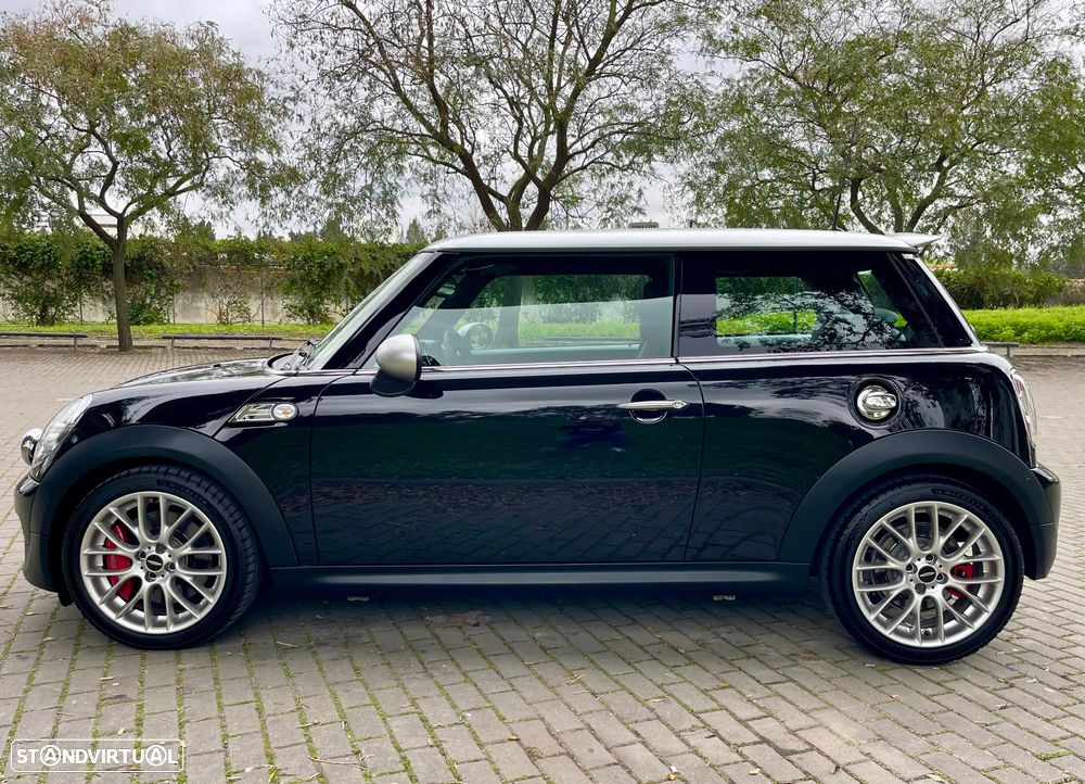 MINI 3 Portas John Cooper Works - 9