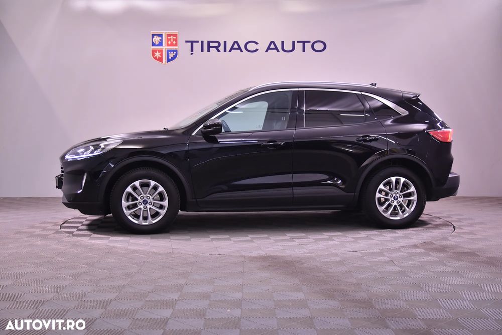 Ford Kuga - 2