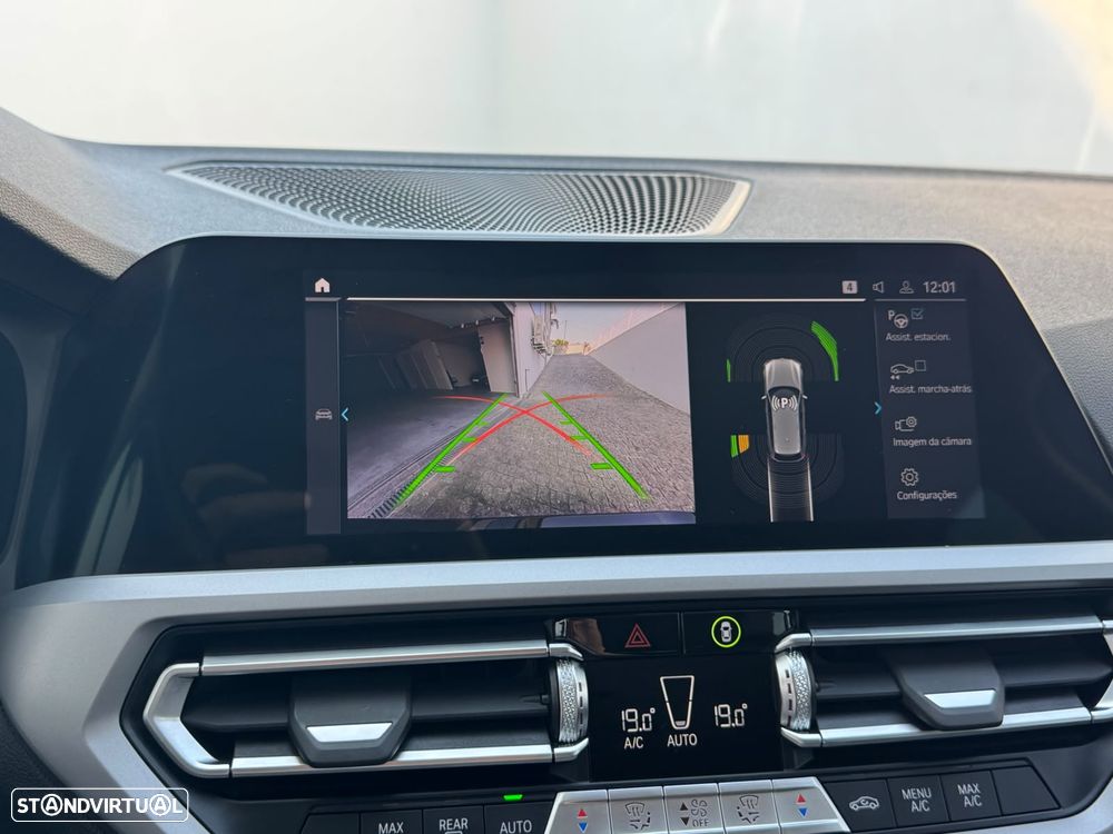 BMW 320 e Aut. Sport Line - 11