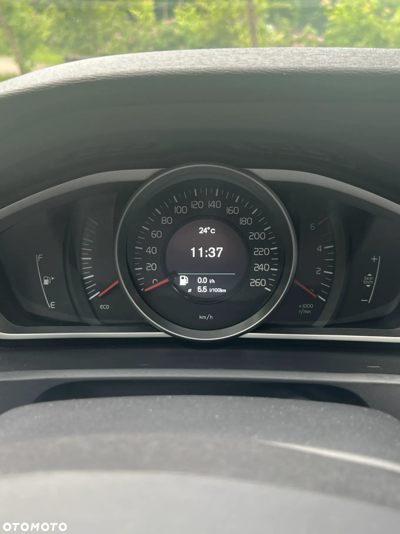 Volvo V40 D2 - 10