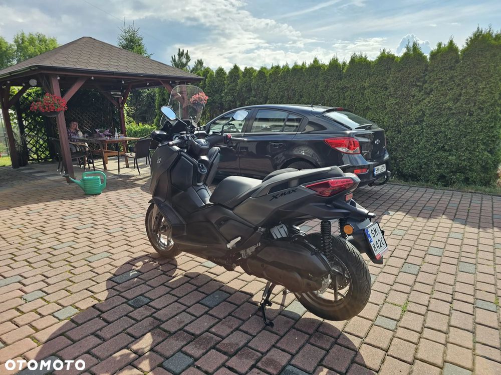 Yamaha X-max - 10