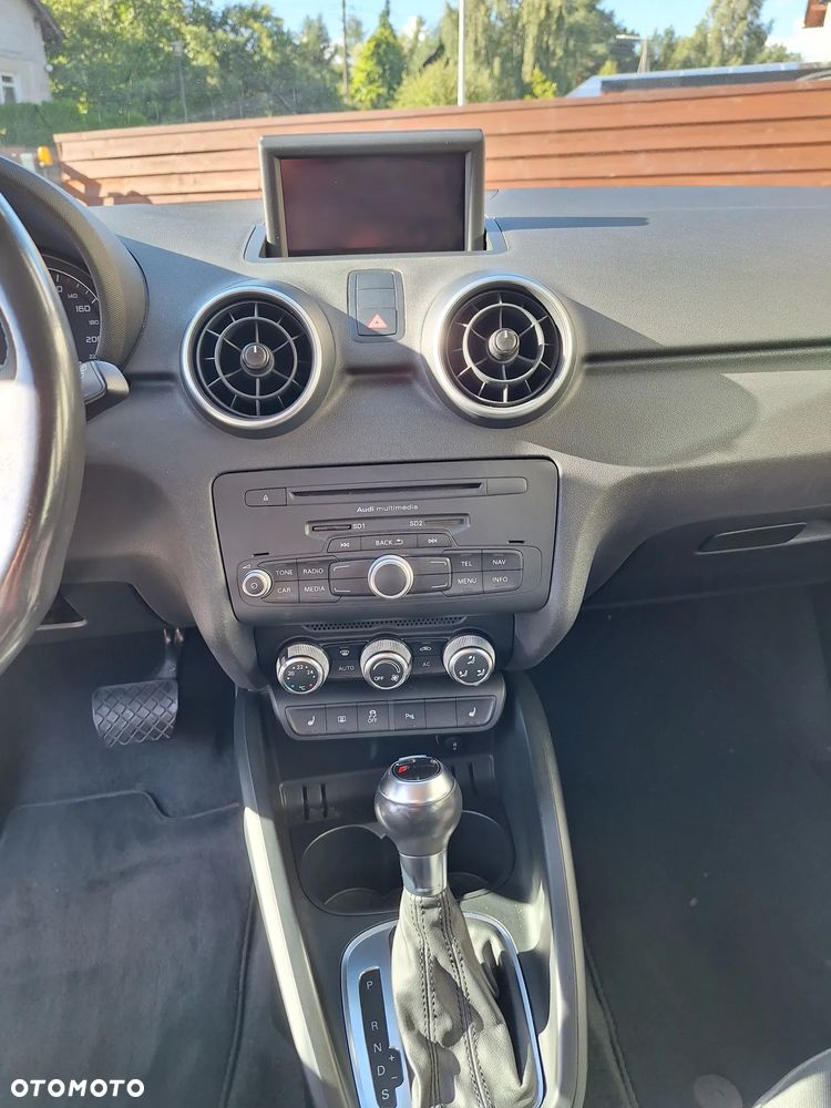 Audi A1 Sportback 1.6 TDI Ambition S tronic - 14