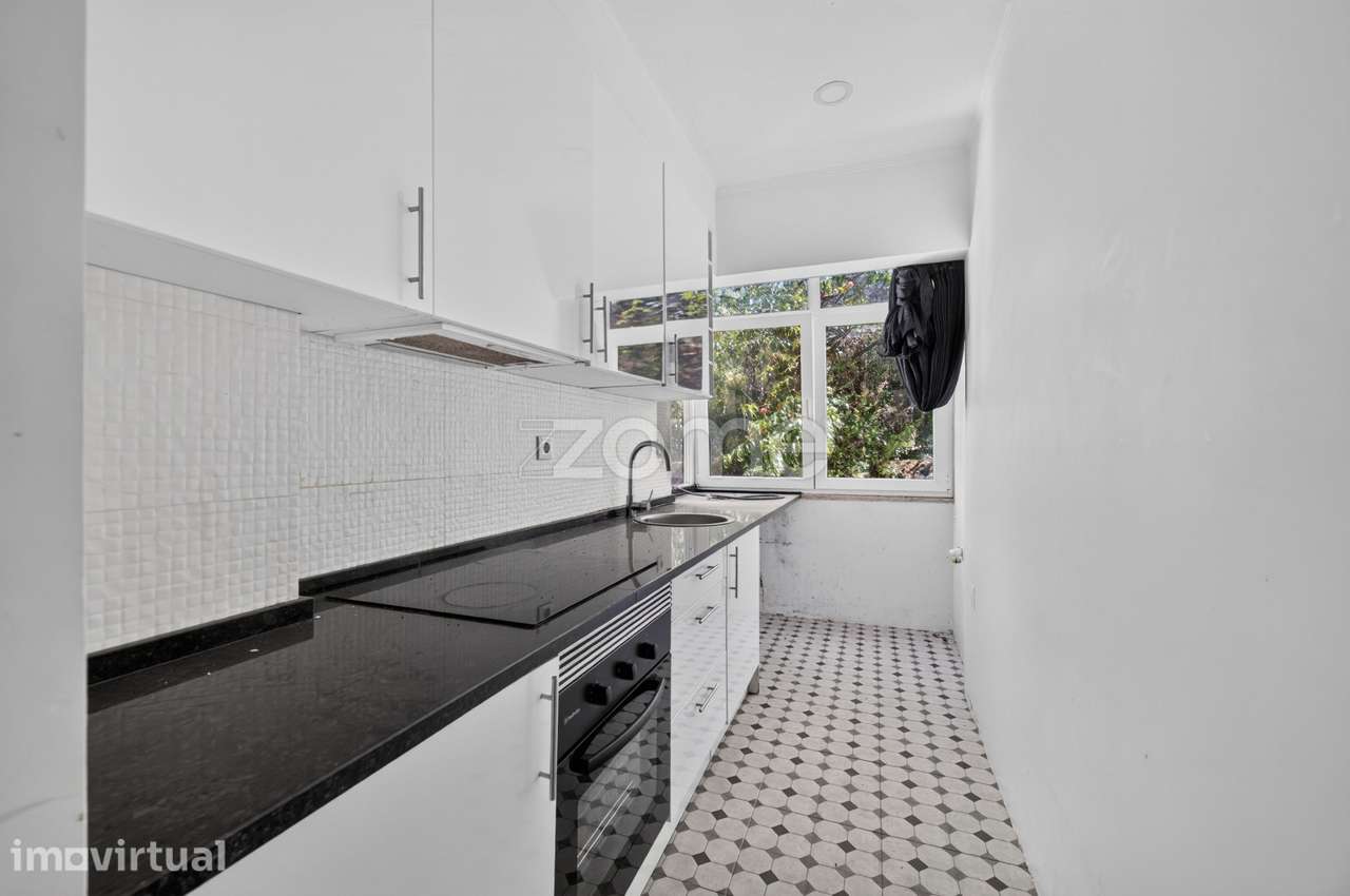 Apartamento T1 em Sacavém junto ao Parque Papa Francisco - Grande imagem: 3/31