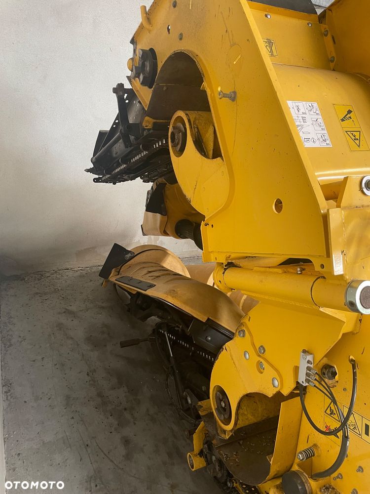 New Holland CX 8070 - 39