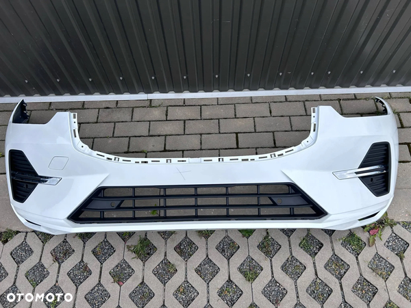 Volvo XC60 II Lift Zderzak Przód Przedni kompletny ładny 707 22-