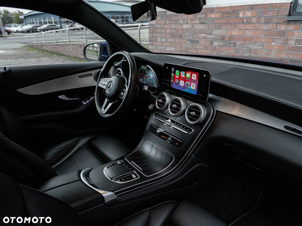 Mercedes-Benz GLC - 24