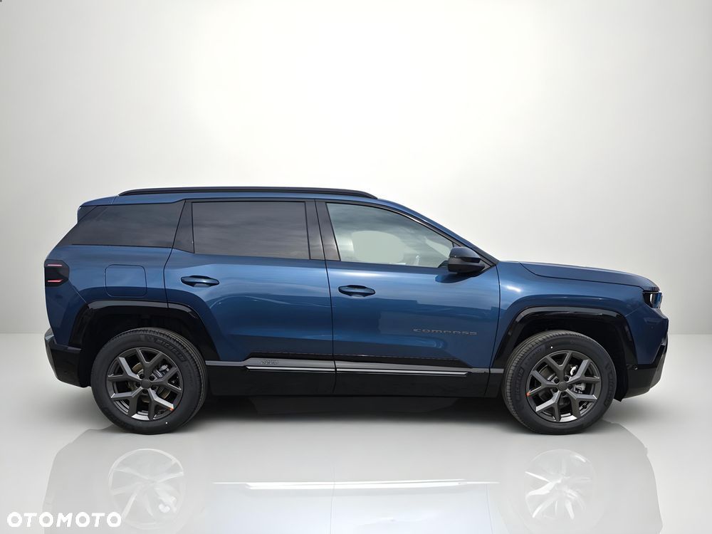 Jeep Compass 1.2 T3 mHEV First Edition FWD DCT - 4