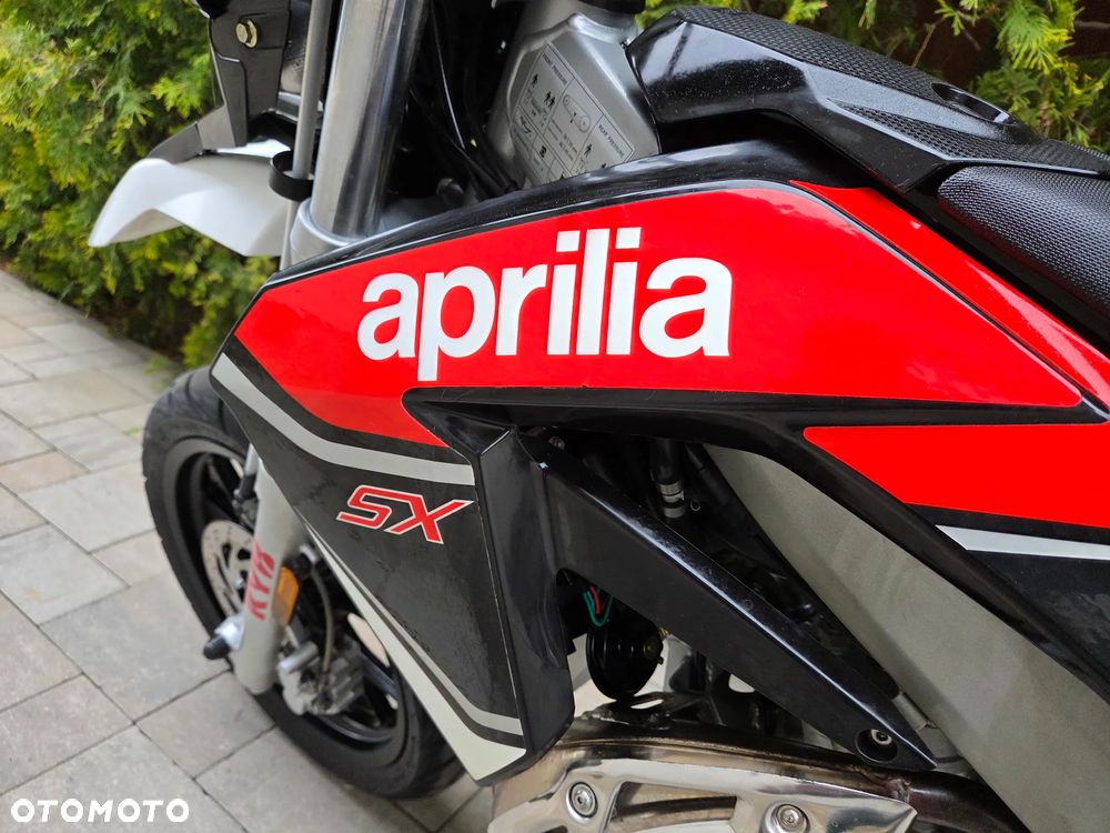 Aprilia SX - 12