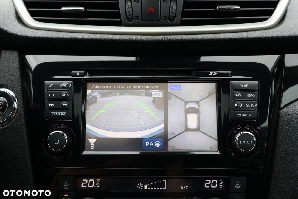 Nissan Qashqai 1.6 DCi Tekna EU6 - 22