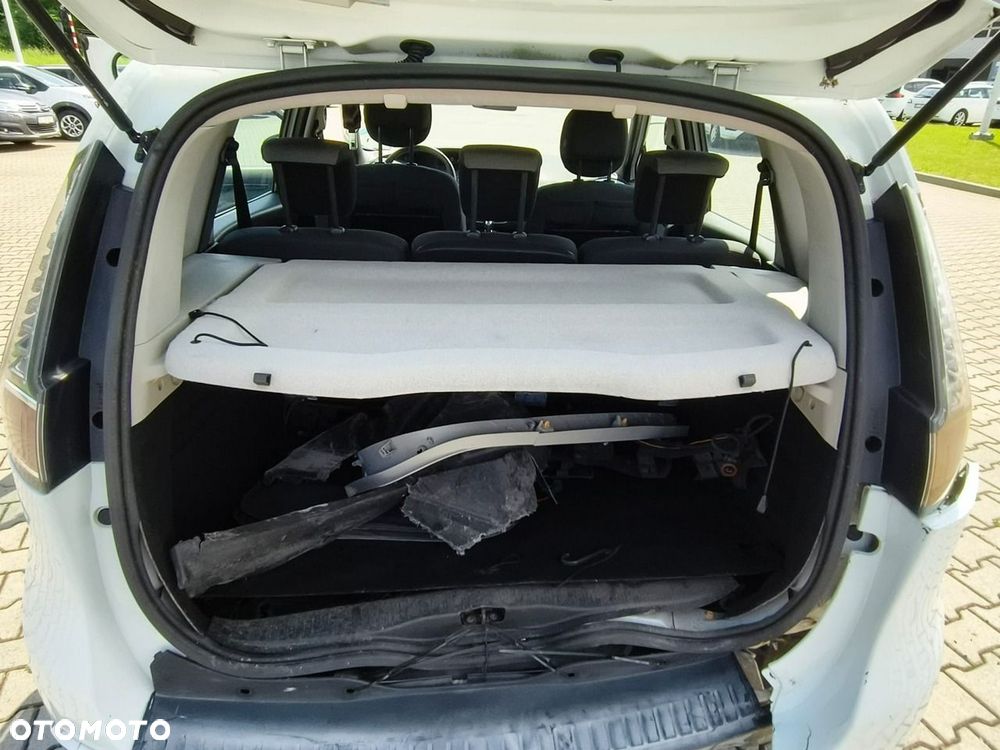 Renault Scenic - 23