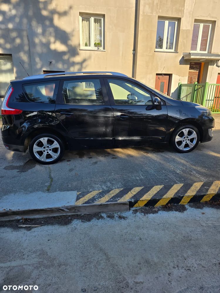 Renault Grand Scenic - 7