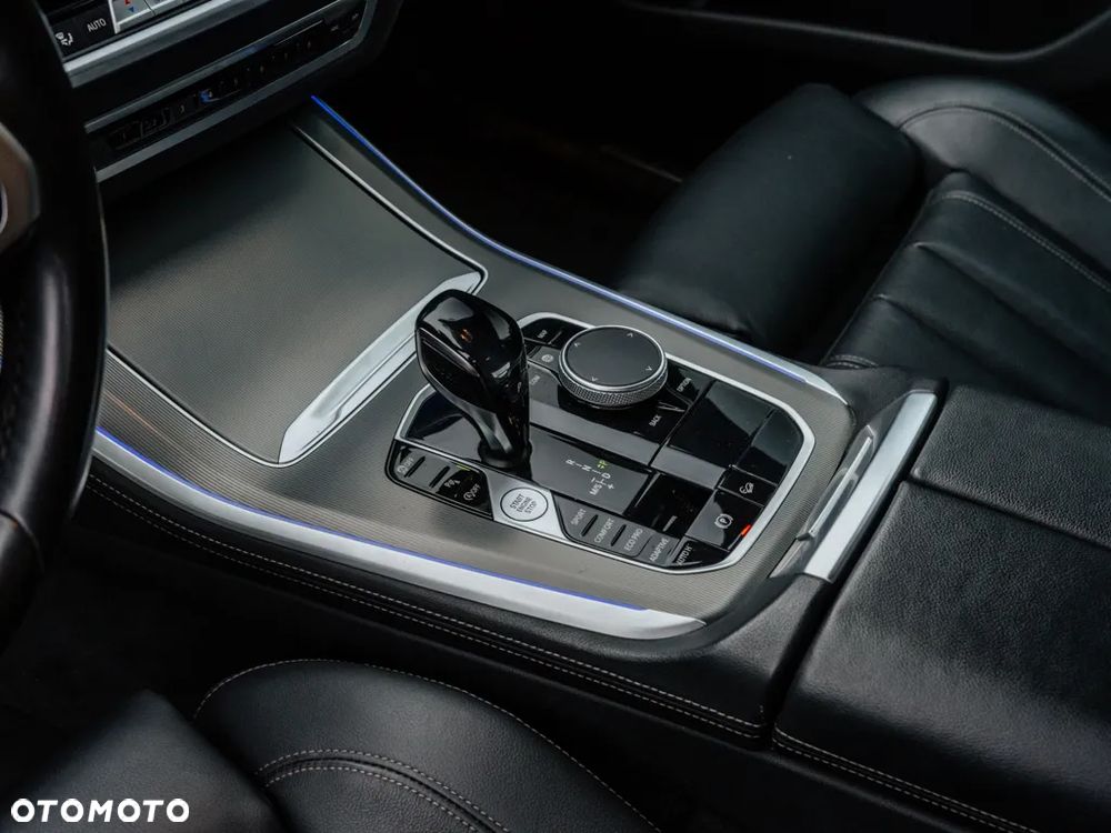 BMW X5 xDrive25d Sport-Aut - 12