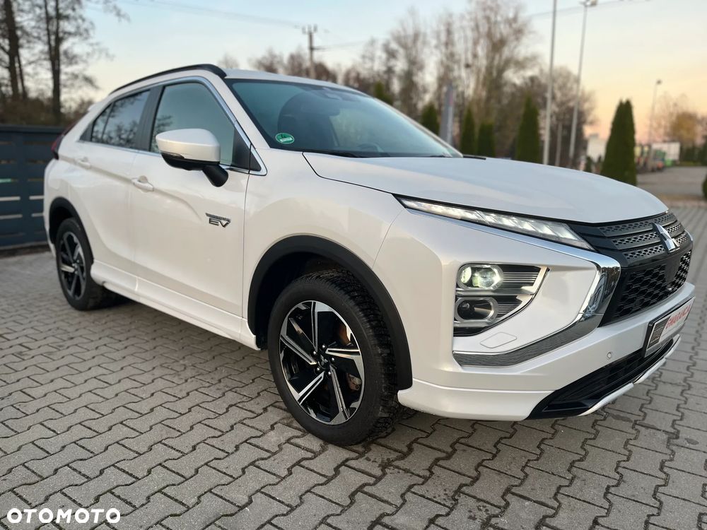 Mitsubishi Eclipse Cross Plug-In Hybrid 4WD Plus Select - 28