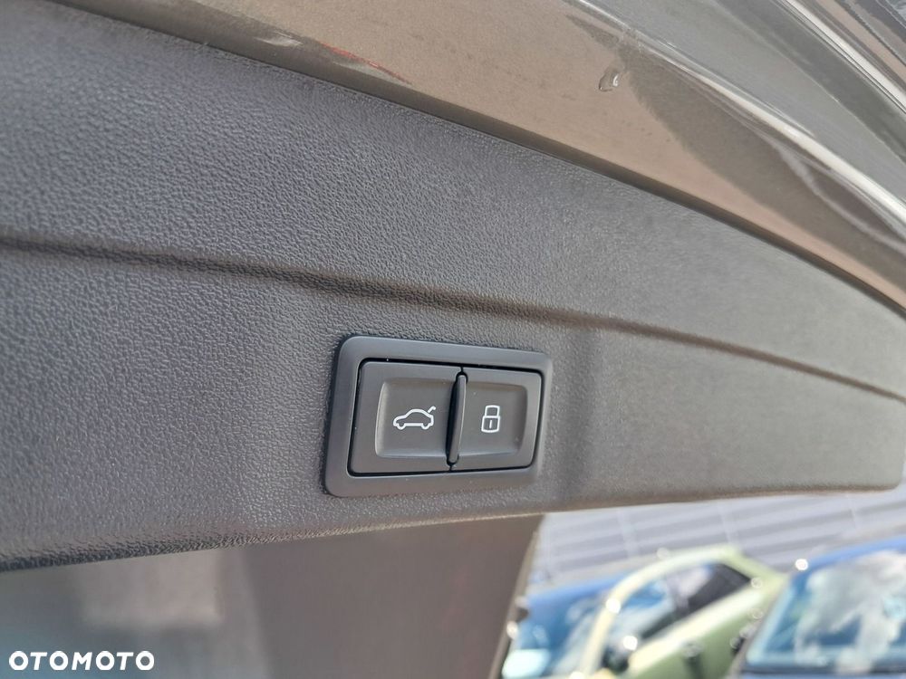 Audi A5 Limousine - 30