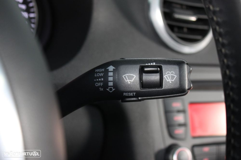 Audi A3 Cabrio 1.6 TDi Attraction - 20