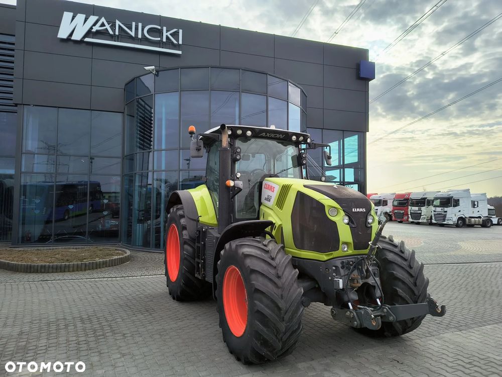 Claas Axion 800 - 17
