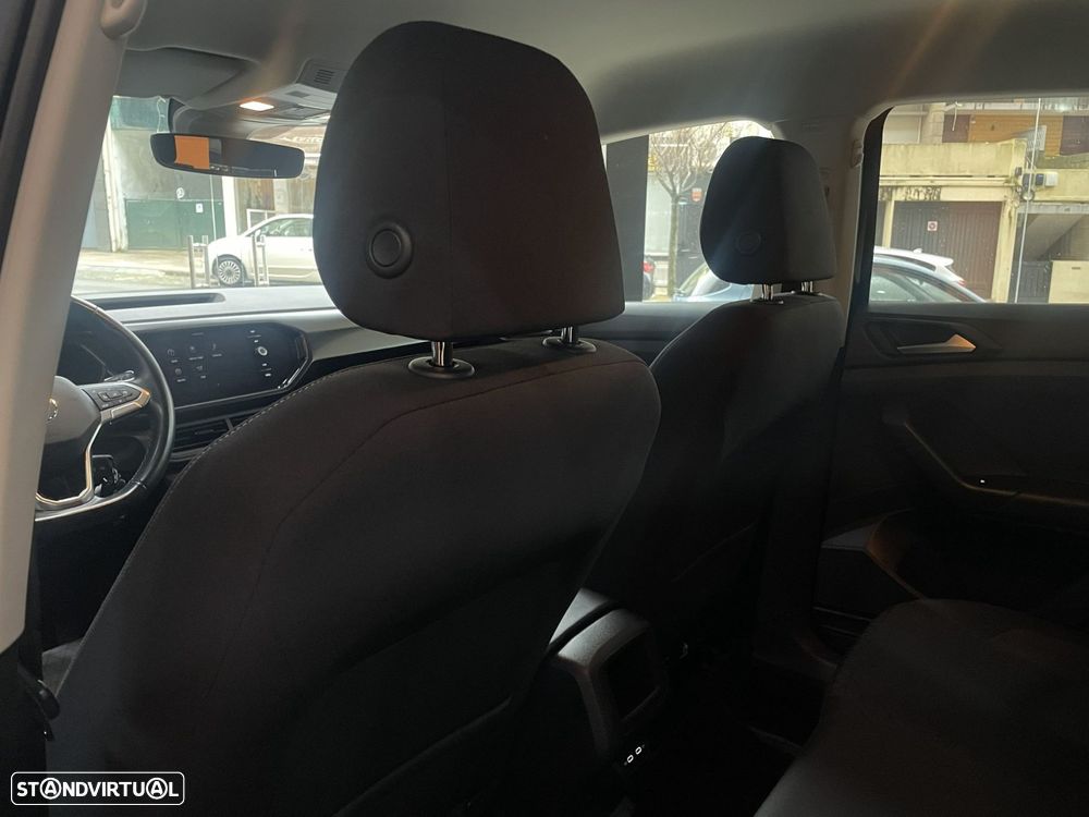 VW T-Cross - 22