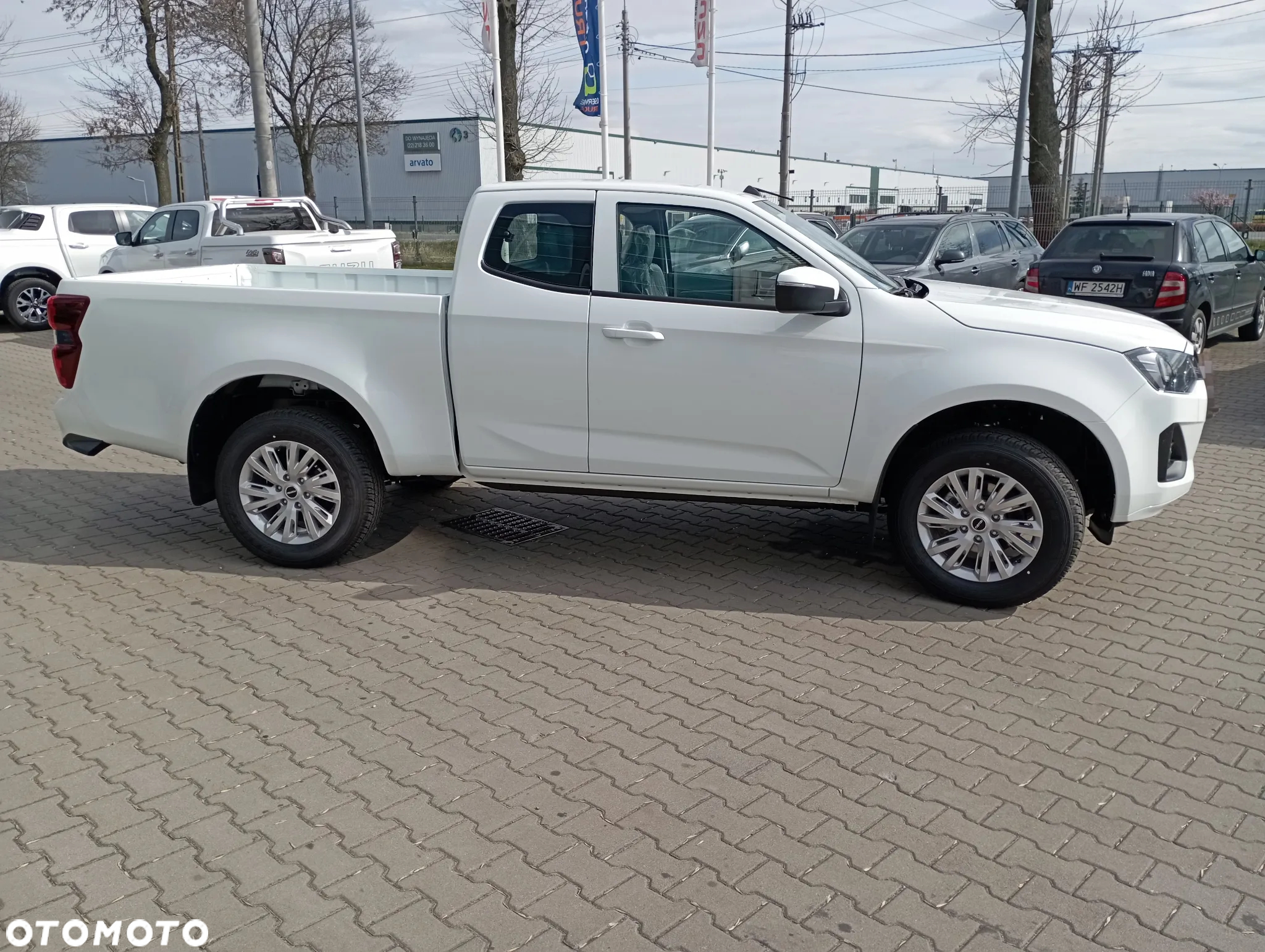 Isuzu D-Max 1.9 EC LS - 9