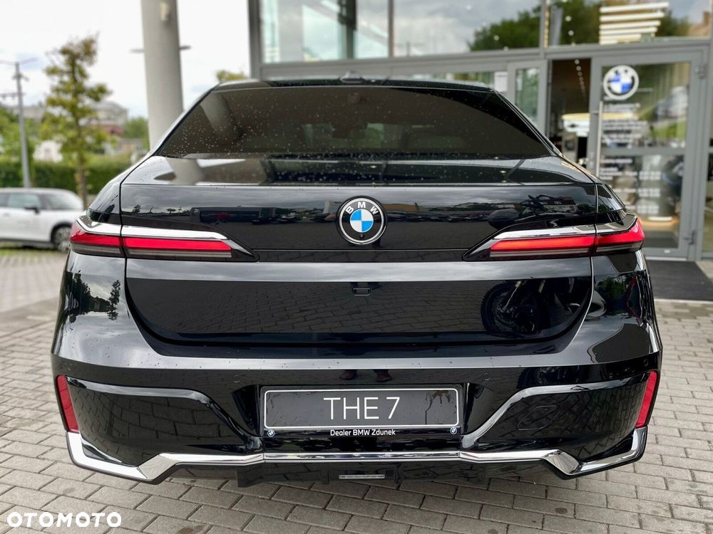 BMW Seria 7 - 9