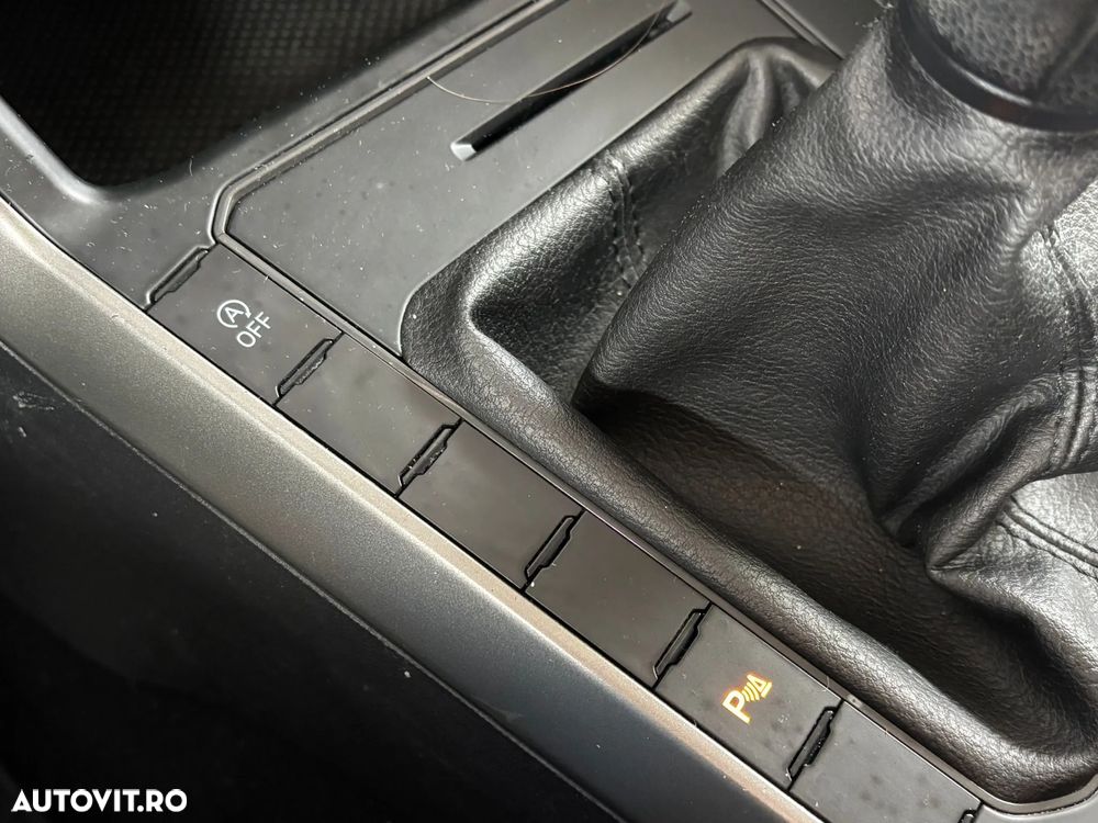 Volkswagen Polo 1.0 TSI Style - 23