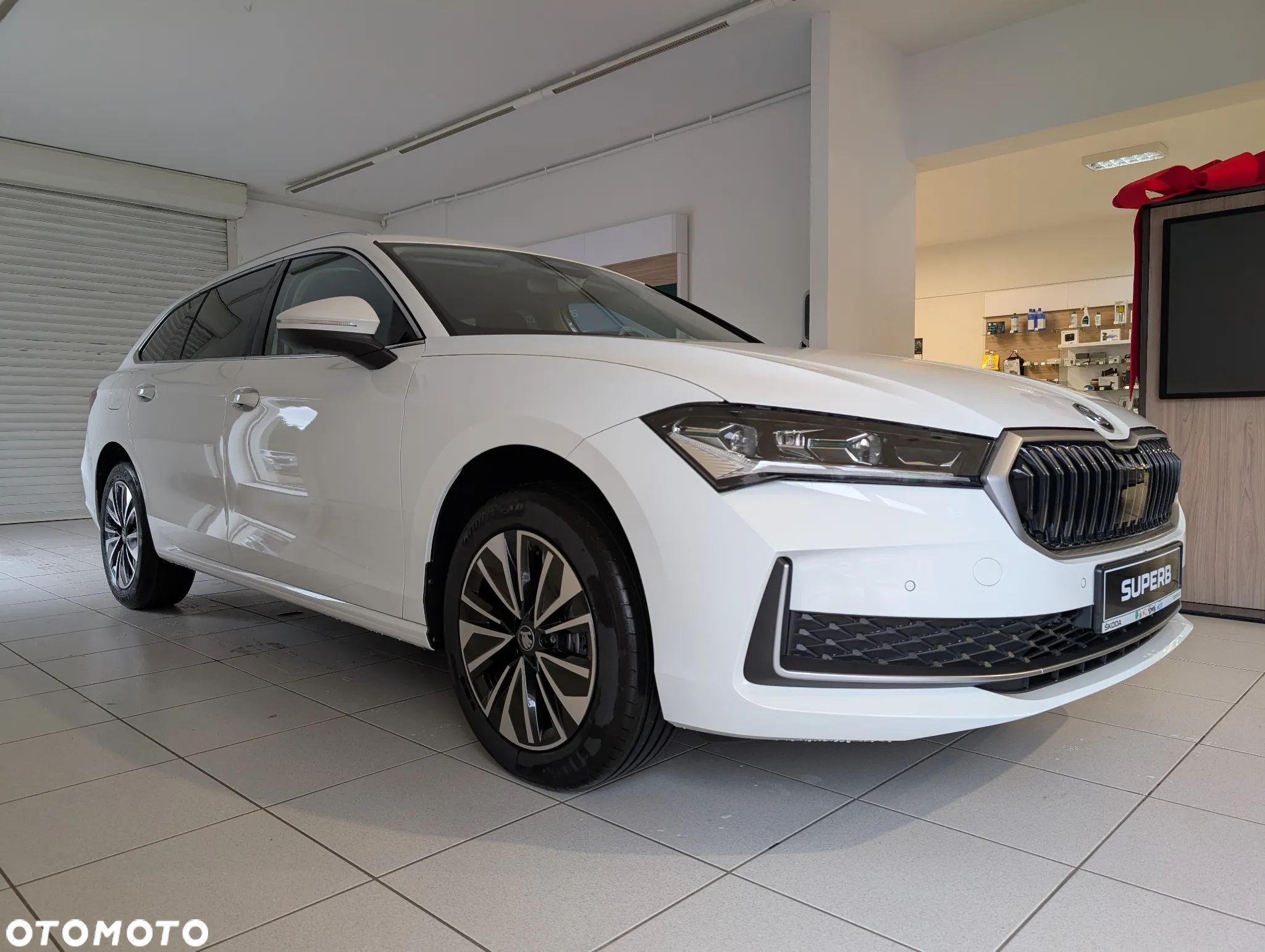 Skoda Superb - 1