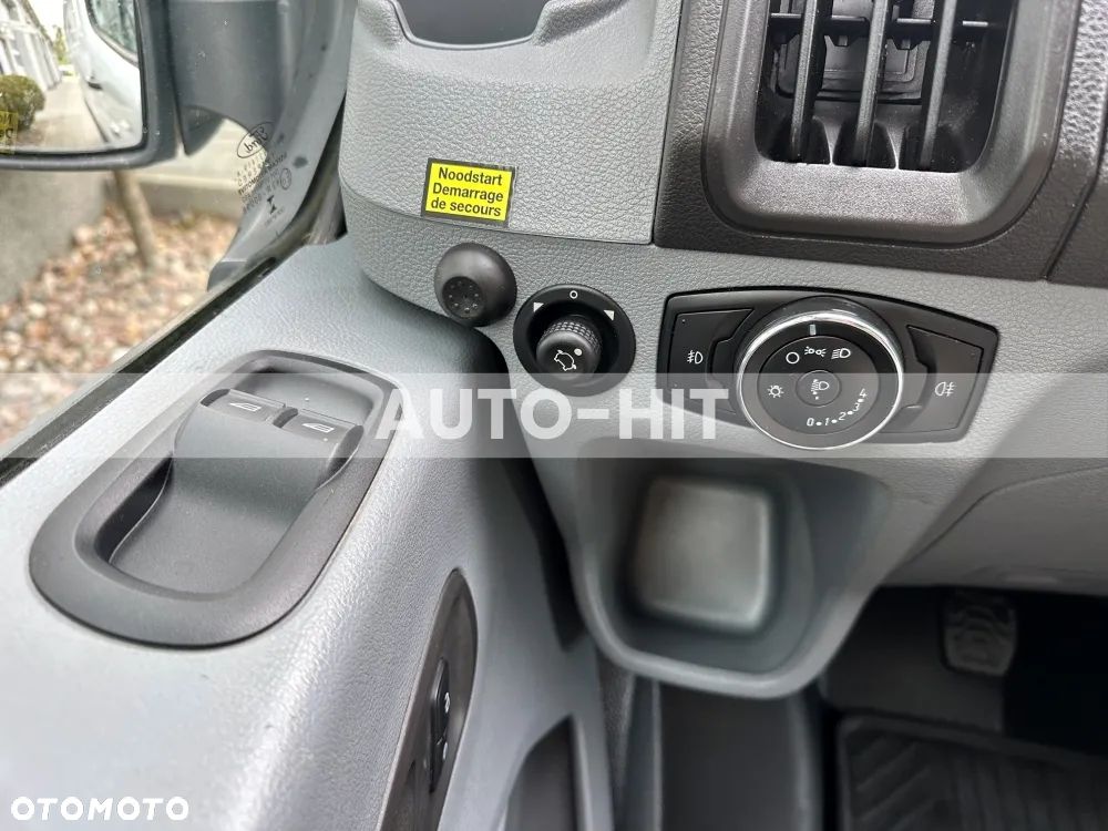 Ford Transit - 29