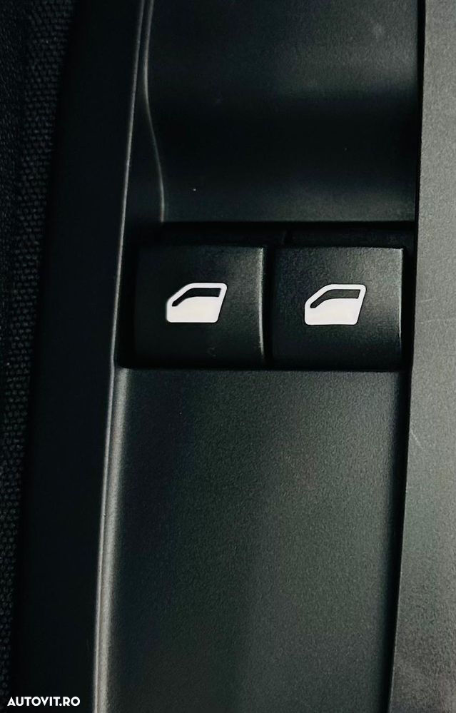 Peugeot 208 PureTech 68 Like - 11