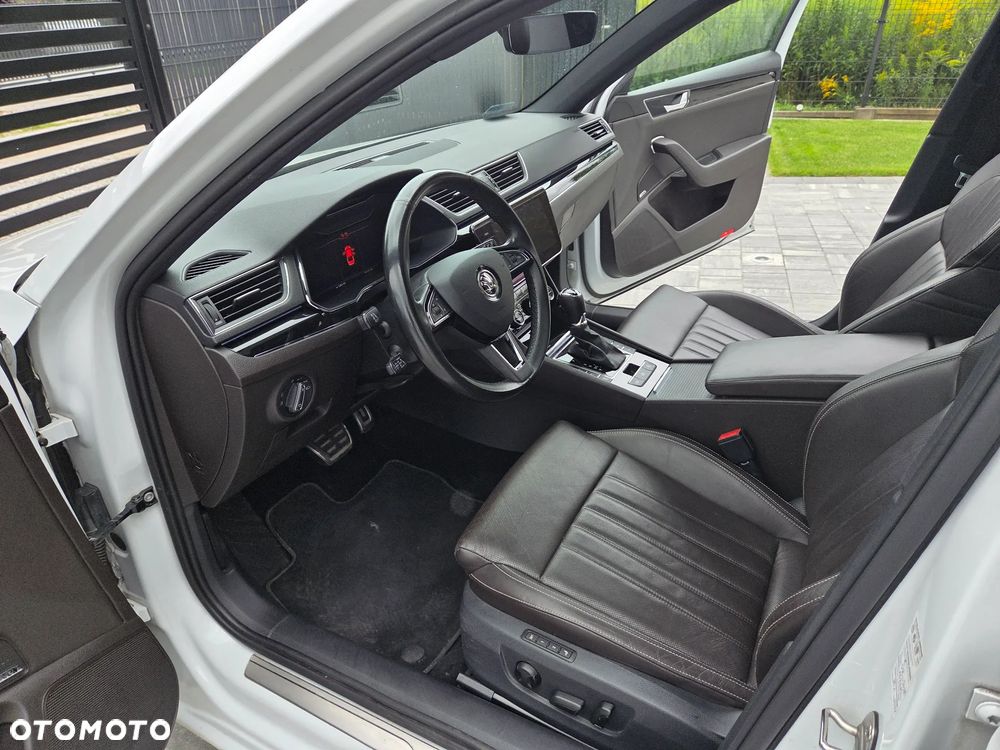 Skoda Superb 2.0 TDI SCR 4x4 L&K DSG - 33