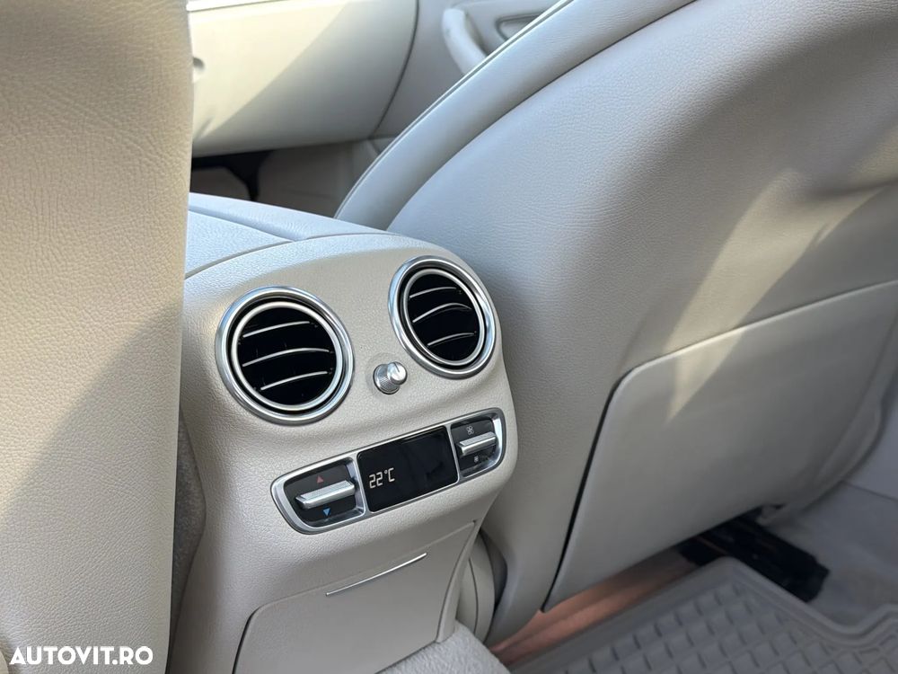 Mercedes-Benz E 220 d 4MATIC Aut. - 22