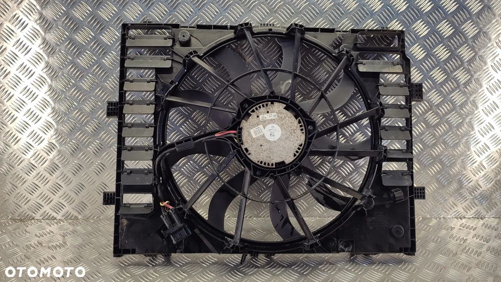 VW TOUAREG 7P 10-18R WENTYLATOR CHLODNICY BROSE 7P0121203 H 7P0121207 A - 3