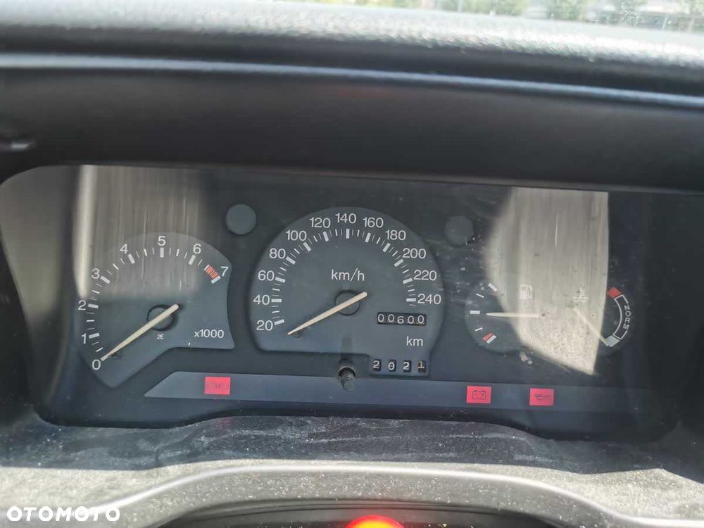 Ford Escort - 7
