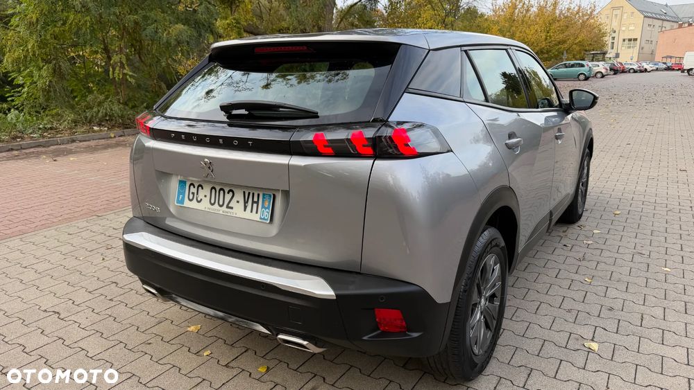 Peugeot 2008 1.2 PureTech Active Pack S&S EAT8 - 11