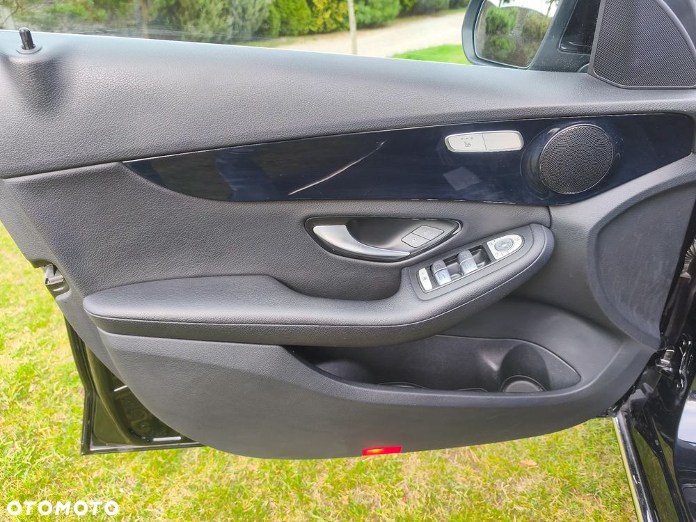 Mercedes-Benz Klasa C 200 4MATIC 9G-TRONIC - 14