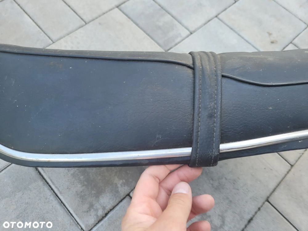 Kanapa, fotel, siedzenie Honda CB 175K - 11