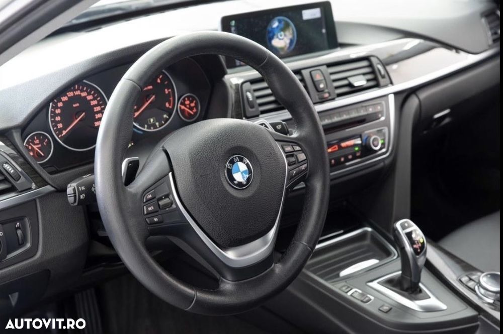 BMW Seria 3 320d Aut. Luxury Line - 11