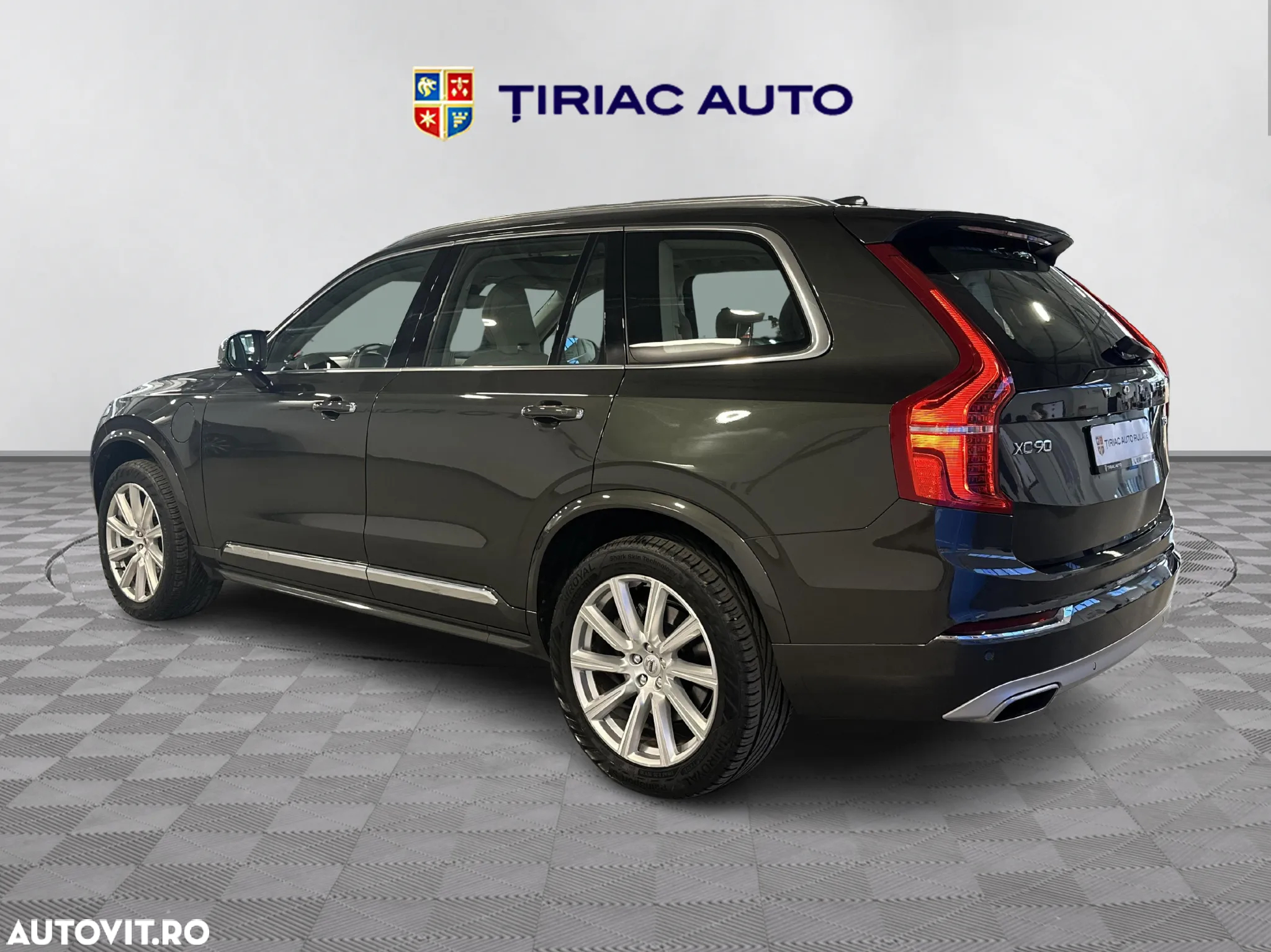Volvo XC 90 Recharge T8 eAWD Inscription - 3